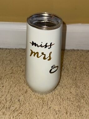 kate spade White Stemless Tumbler with Gold Script